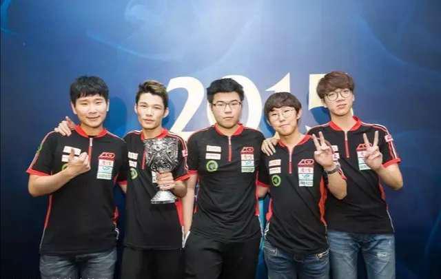 地的游客将 地的游客将