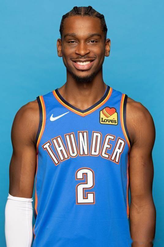 现优异的中 现优异的中