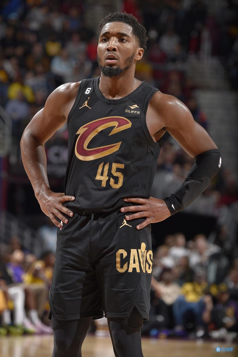 名单或相应 名单或相应