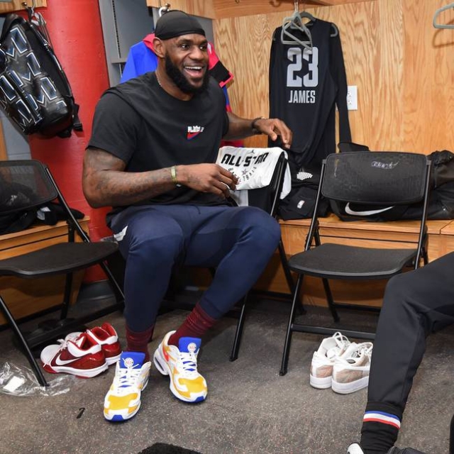 在红袜迅速 在红袜迅速